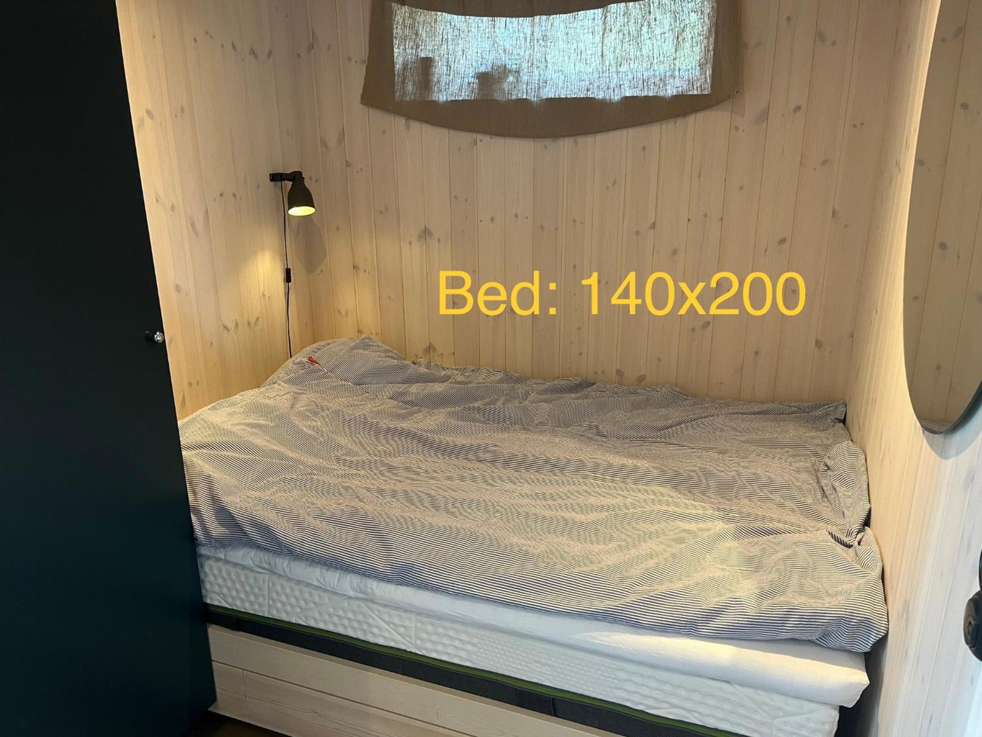 Mysigt Attefallshus Med Naerhet Till Stad Och Hav Göteborg Exterior foto